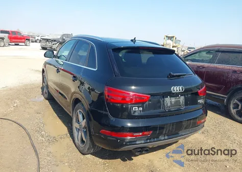 2015 Audi Q3 2.0T Premium Plus z USA, uszkodzony, nr VIN WA1EFCFS8FR011504